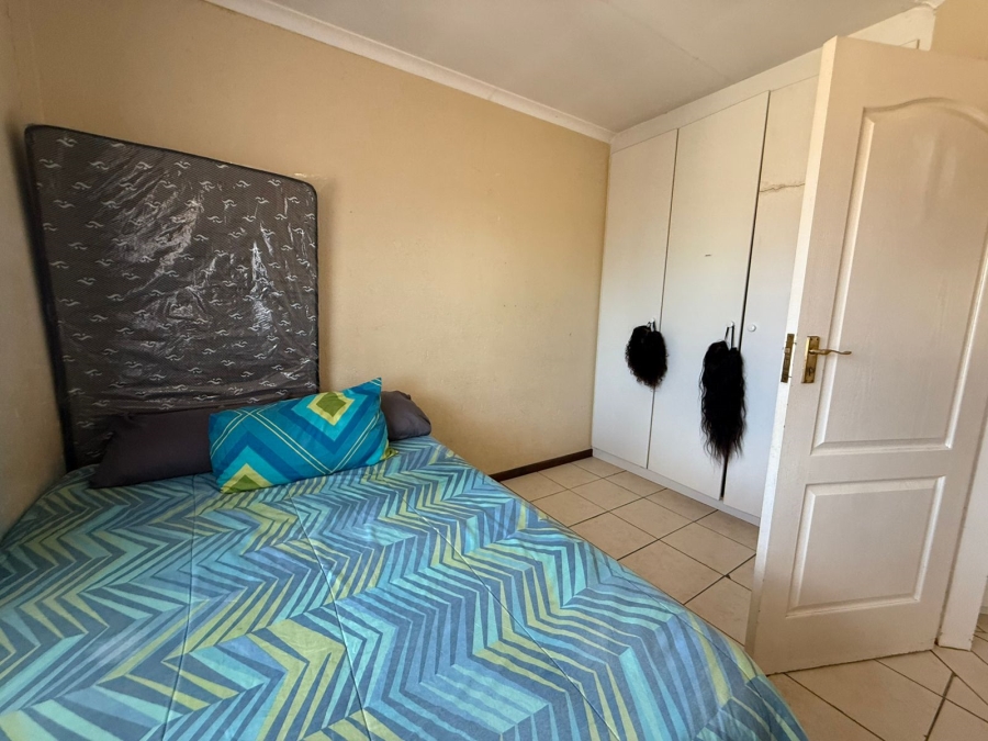 2 Bedroom Property for Sale in Rustenburg Central North West
